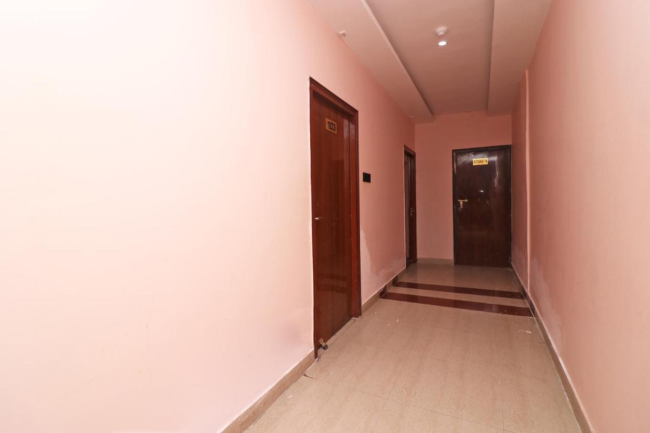 Oyo 62539 Hotel Shree Gopal Puri Exteriör bild