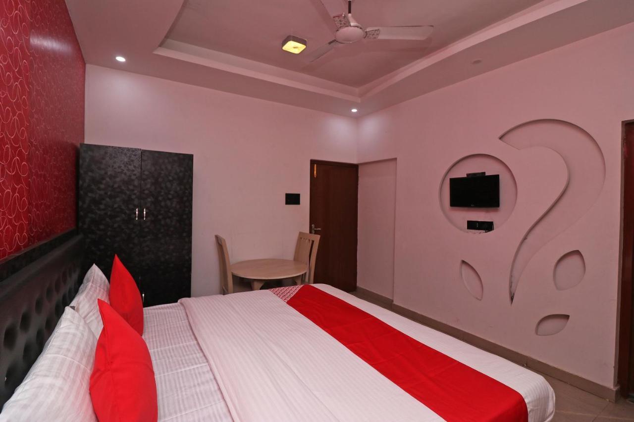 Oyo 62539 Hotel Shree Gopal Puri Exteriör bild